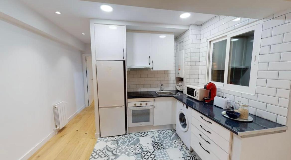 Edsam Brown Madrid Apartment Екстериор снимка