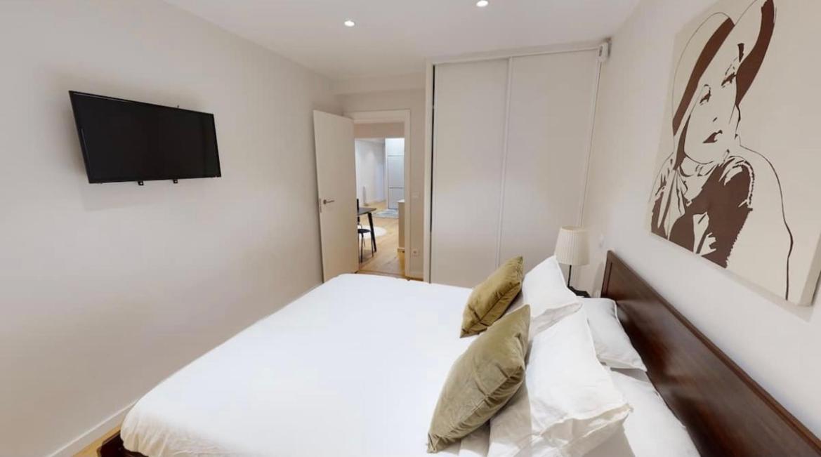 Edsam Brown Madrid Apartment Екстериор снимка