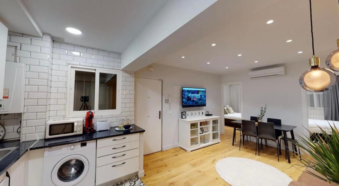 Edsam Brown Madrid Apartment Екстериор снимка